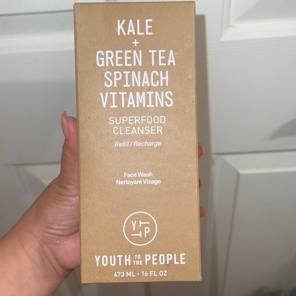 YOUTH TO THE PEOPLE: Superfood Face Cleanser + JUMBO SIZE 16 oz refill - Picture 4 of 7